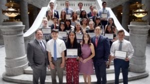 Apply Today for a $2,500 Comcast Leaders and Achievers Scholarship